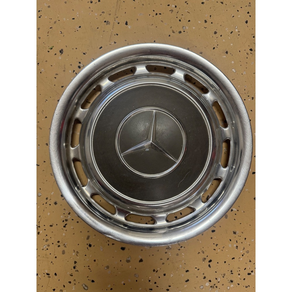 Vintage Mercedes Benz Hubcap Silver Grey Wheel Cover Center Cap 14 Inch Classic